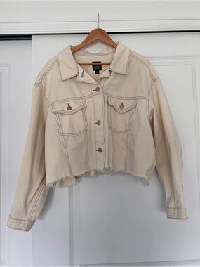 wild fable Cream Cropped Raw-Hem Denim Jacket